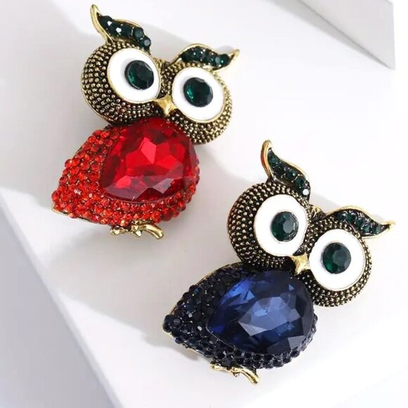 Owl Brooch Rhinestone Enamel Pin Gold Gems Choose Color Red Blue Lapel Big Eyes - Picture 1 of 4